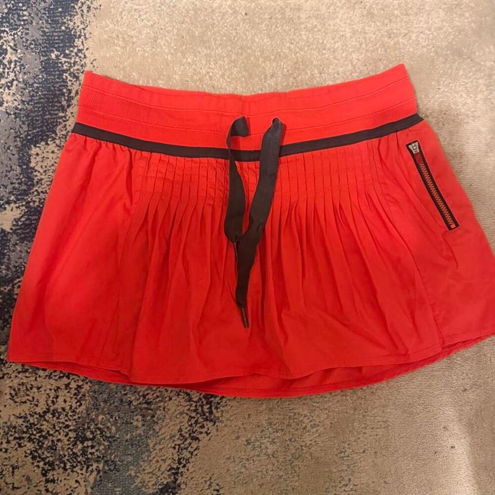 Lululemon Run Revitalize Skirt 6
